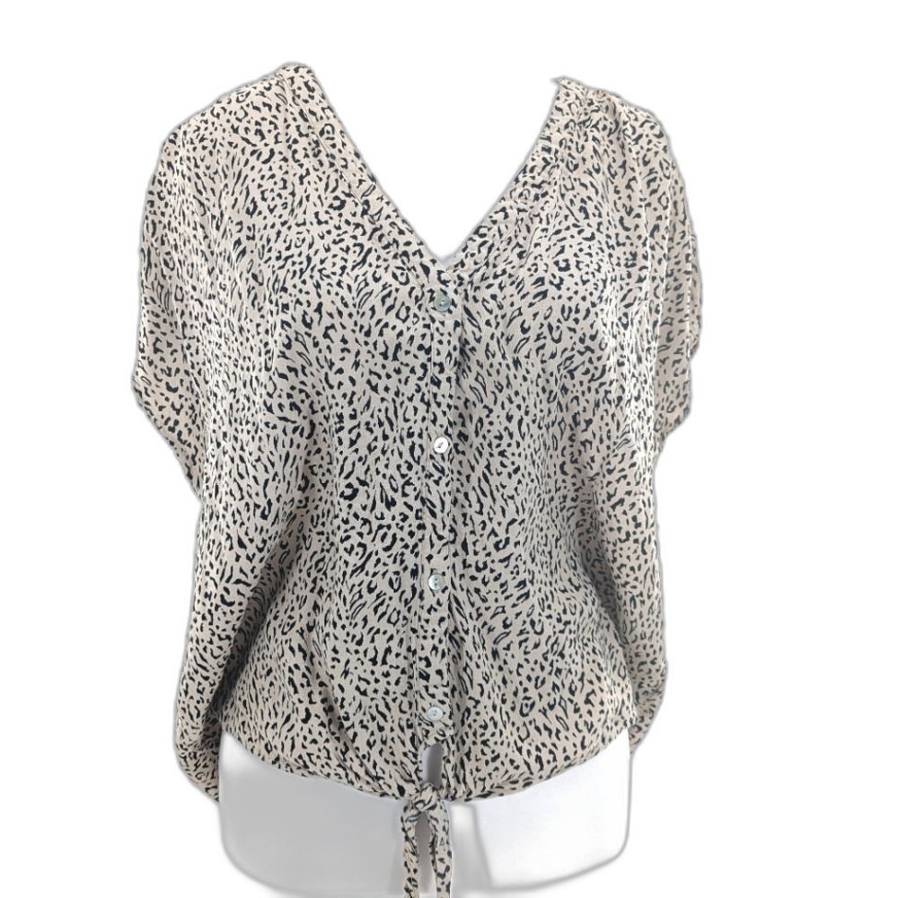 Mi Ami Leopard Print Tie Front Button Up Blouse Size XL